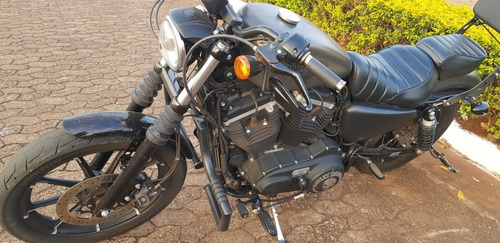 Imagem 2 de 3 de Harley Davidson Iron 883