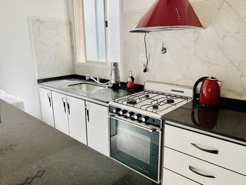 Imagen 5 de 11 de Impecable Depto De 2 Amb. A La Venta En Recoleta.