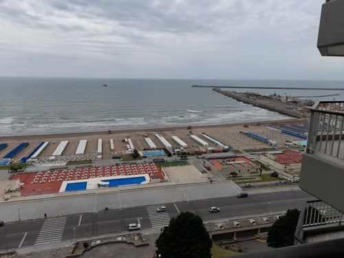 Imagen 10 de 30 de Departamento De 3 Ambientes Playa Grande - Vista Al Mar