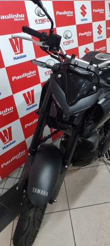 Imagem 3 de 16 de Yamaha Mt03