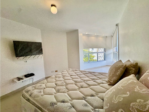 Se Vende Apto 80m2 2h/2b/1p Camuri Grande