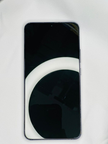 Samsung Galaxy S22+ Detalle Negro (Usado)