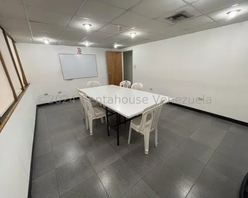 Oficina En Venta El Recreo