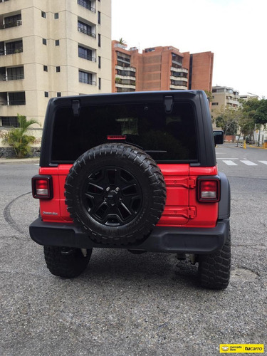 Jeep Wrangler 04242819979