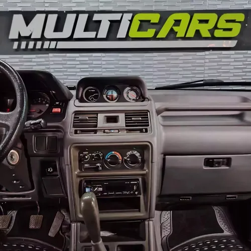 Mitsubishi Montero Dakar