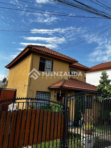Casa En Venta De 3 Dorm Con Piscina En Puente Alto