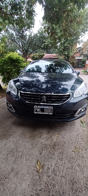 Peugeot 408 2.0 Allure 143cv