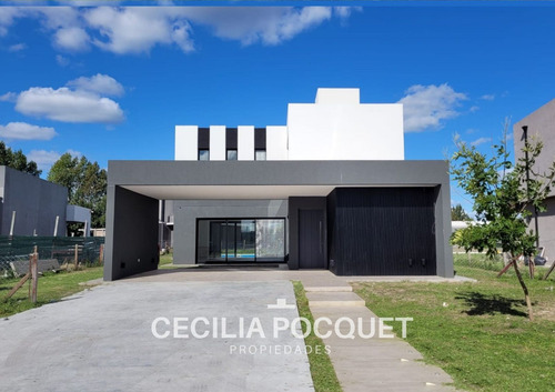 Casa En Venta Barrio San Felipe Canning