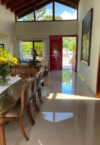 Imagen 8 de 10 de Vendo Hermosa Villa Amueblada En Jarabacoa