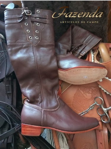 Bota Acordonada Marrón