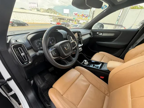 Volvo Xc40 2022