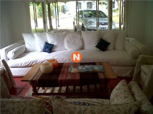 Casa En Venta Y Alquiler, La Barra, La Barra, 4 Dormitorios.- Ref: 207738