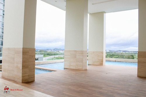Imagen 12 de 14 de Venta De Apartamento De 306 M2 En Ph Solana 21-6521