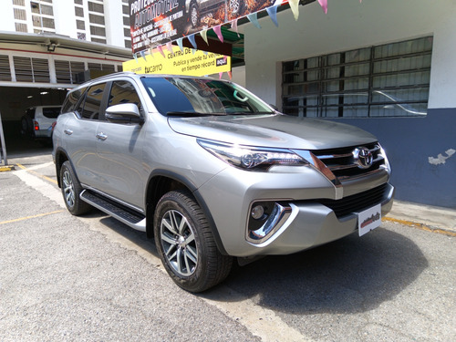 Toyota Fortuner Srx 2020