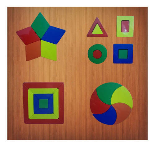 Set De Encaje Con 4 Figuras Geométricas