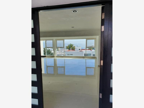 Imagen 2 de 12 de Casa Sola En Renta Gran Jardin