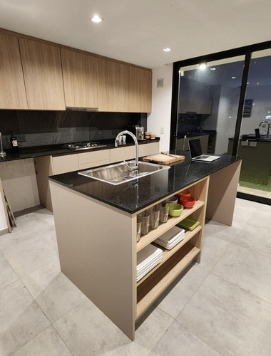 Alquiler Temporario Casa A Estrenar 5 Ambientes C/piscina A La Laguna, Barrio La Alameda Canning