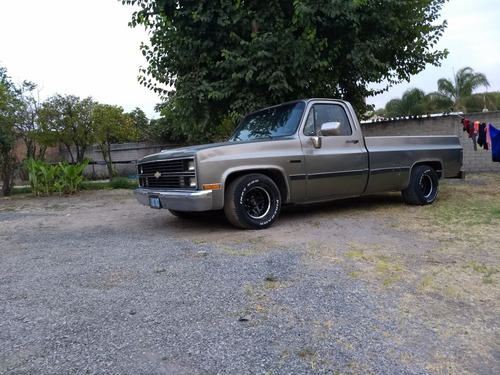Imagen 2 de 13 de Chevrolet Silverado C-10