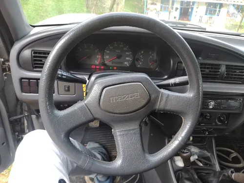 Mazda B2600 2.6 B26dc3