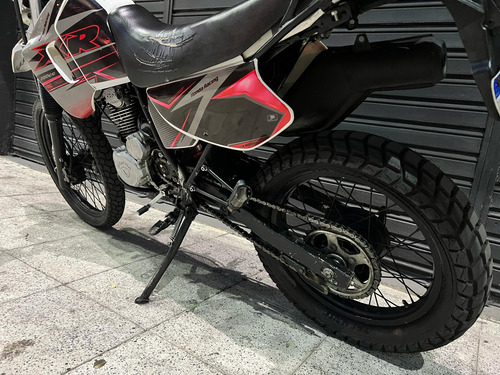Honda - Xr 200r - 2001