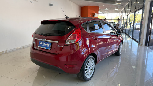 Ford Fiesta Kinetic 1.6 Titanium Powershift 120cv