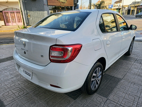 Imagen 7 de 25 de Renault Logan 2022 1.6 16v Intense 0km