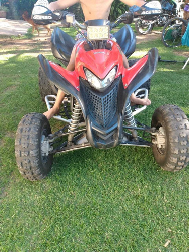 Honda 700 Cc