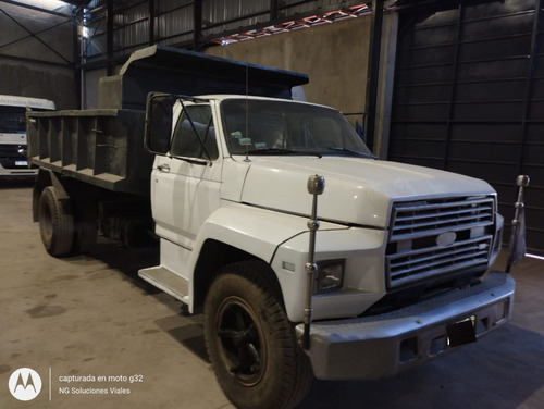 Ford 7000 Volcador