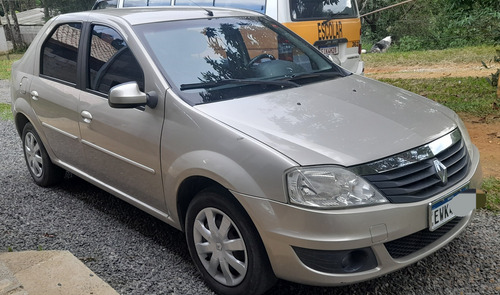 Renault Logan 1.0 16v Expression Hi-flex 4p