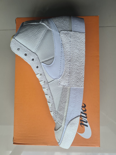 Nike Blazer Mid Pro Club Remastered Light Bone 9 Mx / 11 Us (Usado)