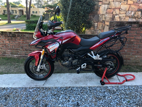 Benelli Trk 251