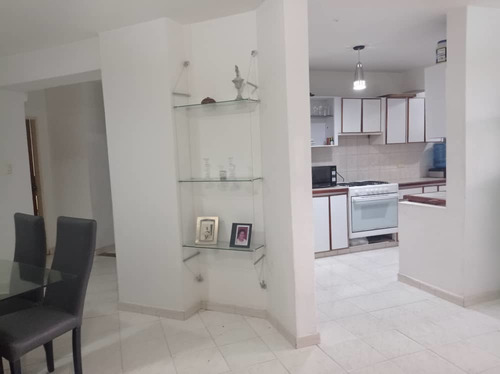 Imagen 5 de 10 de Se Vende Apartamento En Prebo Detrás Del Shopping Center
