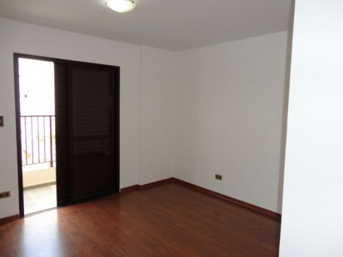 Venda Residential / Apartment Santa Teresinha São Paulo - V16359