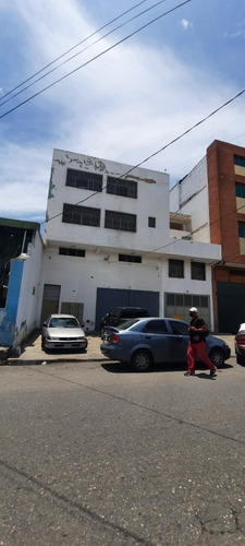 Imagen 1 de 3 de Se Vende Edificio De 1700 Mts2. Uso Comercial Residencial