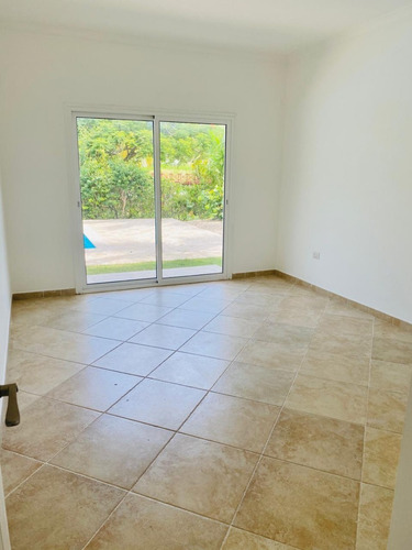 Imagen 3 de 8 de Apartamento De 1 Habitación Sin Muebles En Cocotal, Bávaro