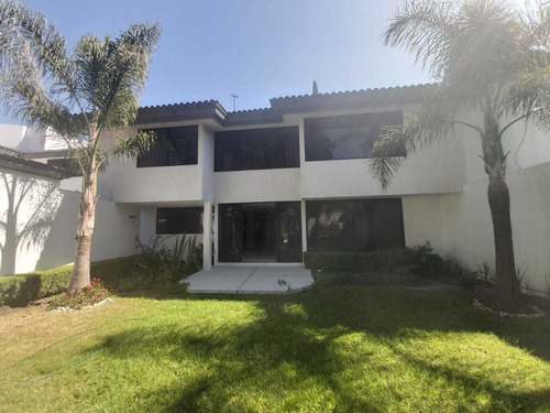 Hermosa Casa En Puerta De Hierro Puebla