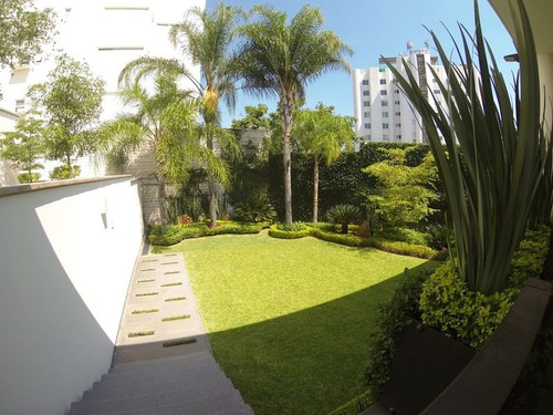 Casa De Lujo De Una Planta En Providencia