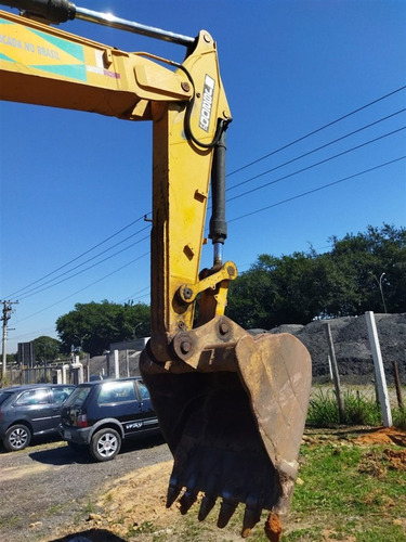 Escavadeira Jcb Js200lc Ano 2011 C/ 11.000 Horas