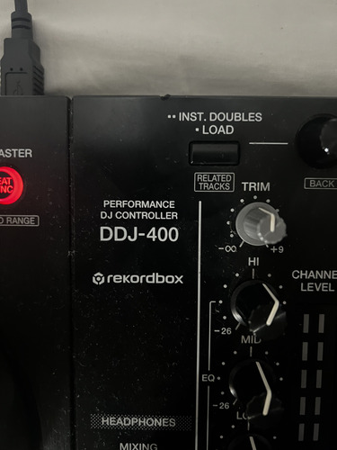 Rekordbox Pioneer Ddj-400 Dj Controller Mixer (Usado)