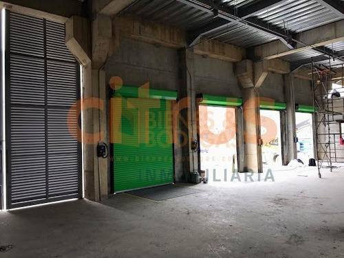 Imagen 13 de 14 de Bodegas En Arriendo Girardota 643-6240