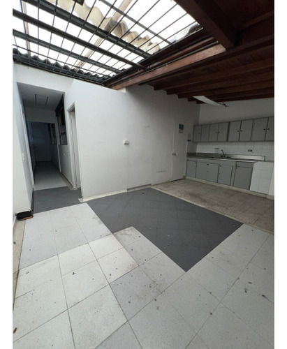 Casa Comercial En Arriendo Centro De Medellin