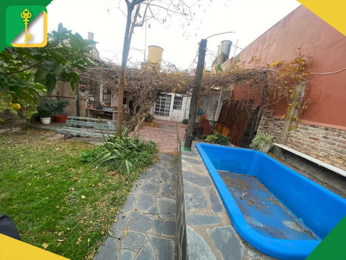Imagen 14 de 17 de Casa En Venta En Villa Ballester