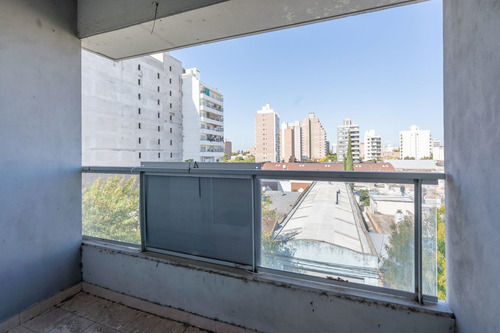 Imagen 8 de 15 de Venta Departamento En Barrio Echesortu
