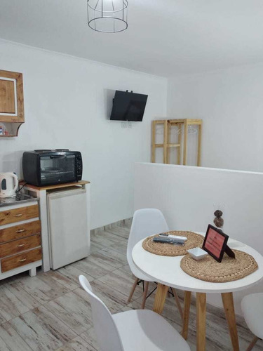 Imagen 10 de 14 de Moroty 1 - 2 - Monoambientes De Alquiler Temporario Por Dia/semana