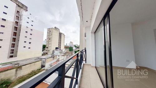Imagen 10 de 17 de Departamento - La Plata