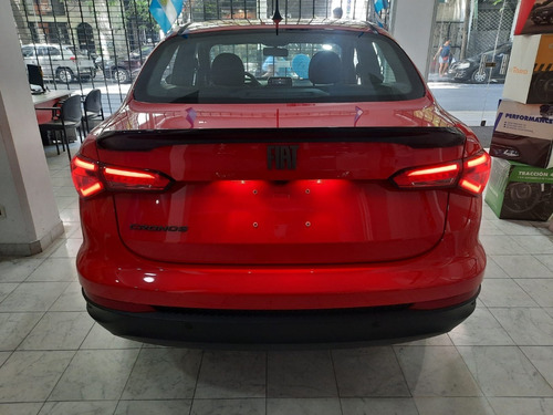 Imagen 9 de 25 de Fiat Cronos 2023 Colores Versiones Disponibles Tomo Usado P
