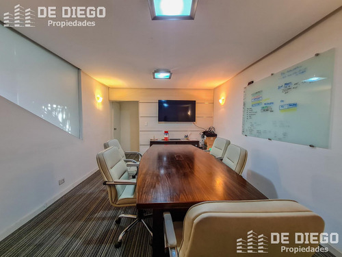 Venta Con Renta Deposito Con Oficinas, Ideal Laboratorio Habilitable Anmat Martinez