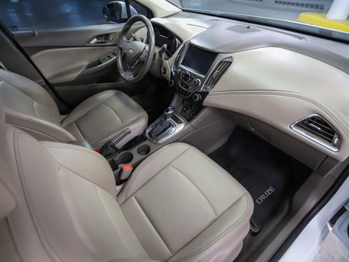 Chevrolet Cruze 1.4 Ltz At Sedan