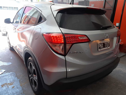 Imagen 10 de 16 de Honda Hr-v 2016 1.8 Ex 2wd Cvt