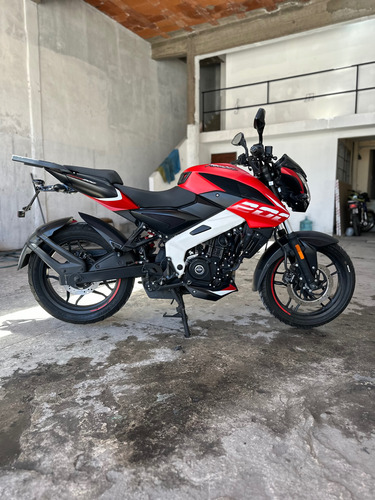 Bajaj Rouser Ns 200